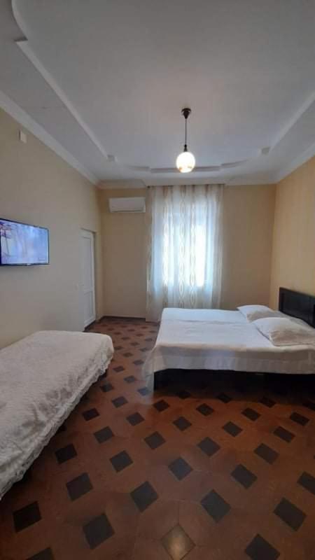 Guest House Gio 코불레티 외부 사진